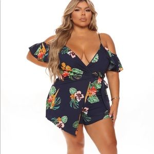 Women plus size Vidette Floral Romper Navy